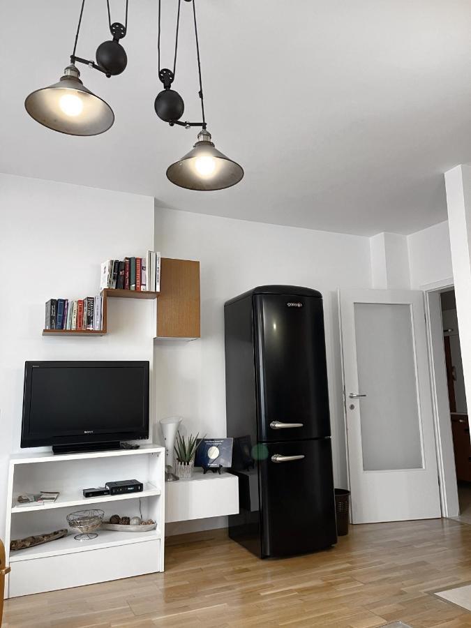 Pristina City Apartment Luaran gambar