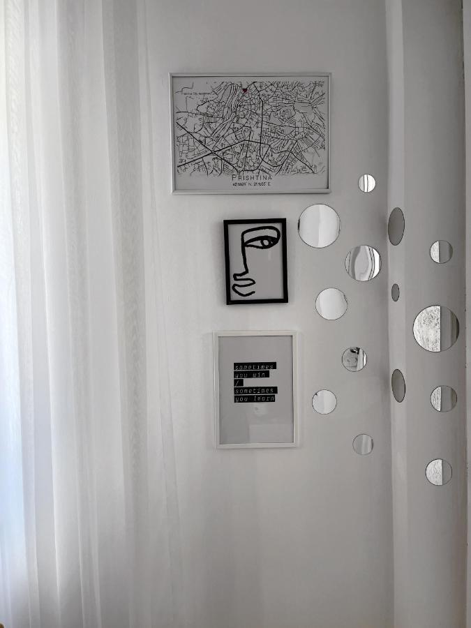 Pristina City Apartment Luaran gambar