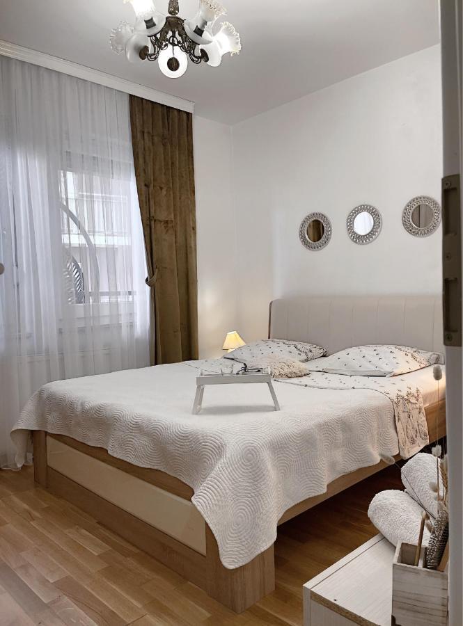 Pristina City Apartment Luaran gambar